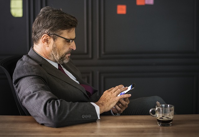 Unprofessional Habits of Managers That Make Employees Dislike You