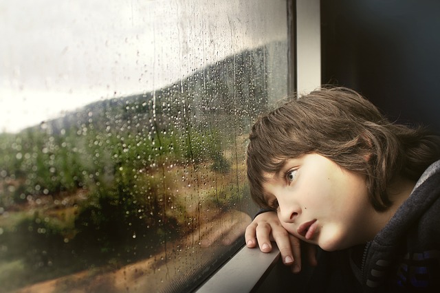 6 Practical Ways to Escape Boredom at Work While Being Productive