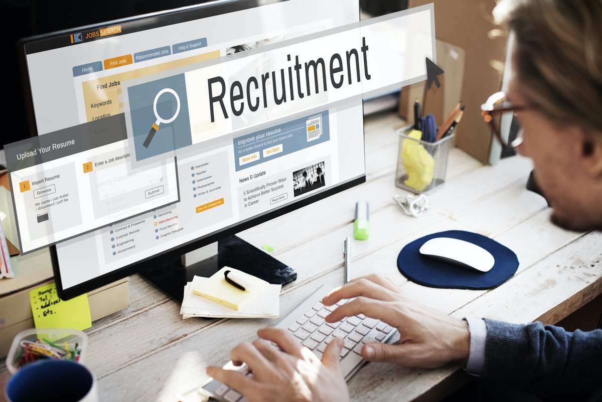 Step-by-Step Ways to Recruiting Furloughed Employees