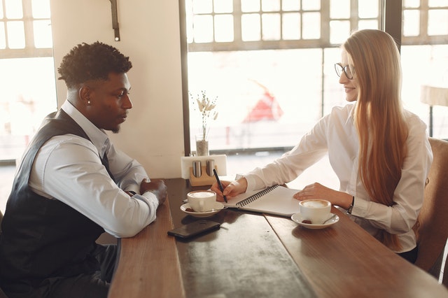 5 Interview Etiquette Tips for Job Seekers 