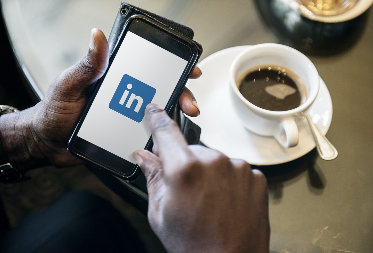 How to Message Recruiters on Linkedin 