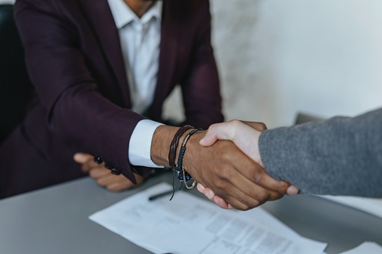 4 Steps to Take Before Accepting a Job Offer